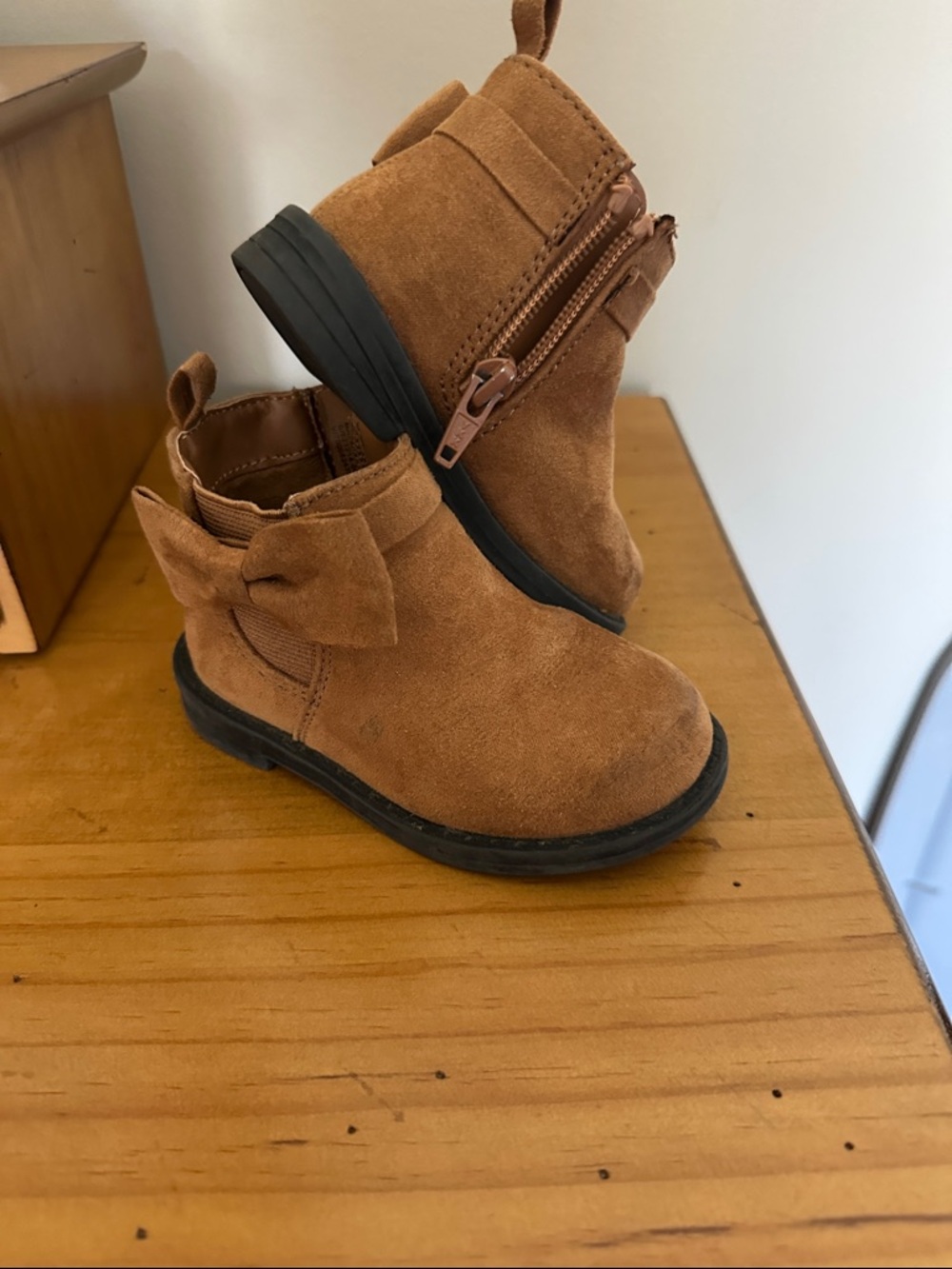 GAP Toddler Tan Suede Bow Ankle Boots
